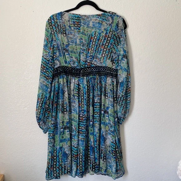 Betsy Johnson Cold Shoulder Long Sleeve Baby Doll Dress - Picture 10 of 10